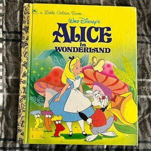 WALT DISNEY Alice In Wonderland Little Golden Book Childrens Storybook Hardcover
